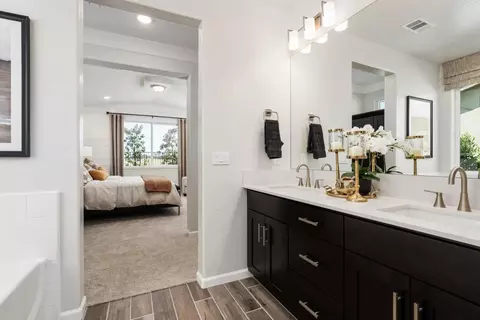 Entry Way - 844 Solar Ln, Clovis, CA 93619 photo 6 of 6