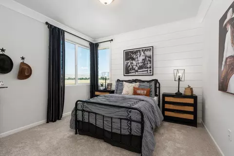 Bedroom - 844 Solar Ln, Clovis, CA 93619 photo 6 of 11