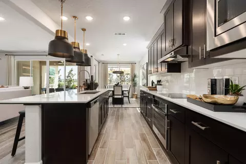 Kitchen - 844 Solar Ln, Clovis, CA 93619 photo 5 of 6