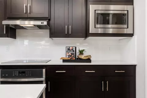Kitchen - 844 Solar Ln, Clovis, CA 93619 photo 3 of 6