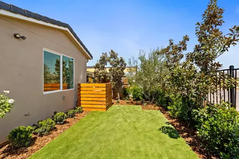 Exterior - 844 Solar Ln, Clovis, CA 93619 photo 7 of 10