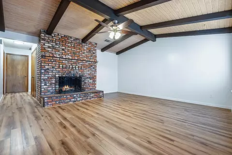 Living - 1629 Willow Ave, Clovis, CA 93612 photo 1 of 4