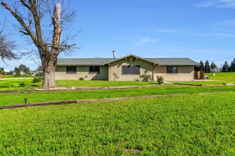 37055 Avenue 17 12, Madera, CA 93636