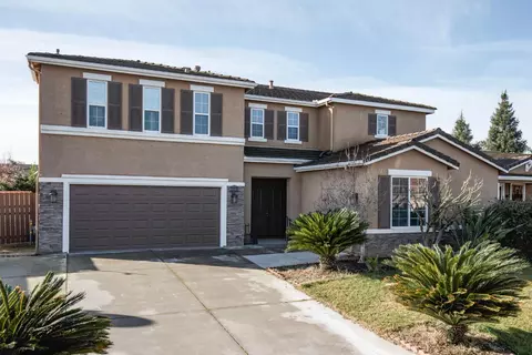 2668 Scott Ave, Clovis, CA 93611
