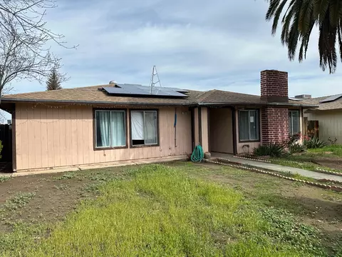 450 W Sacramento St, Coalinga, CA 93210