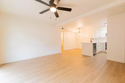 2909 Huntington Blvd #107, Fresno, CA 93721