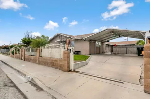 2469 Shaft St, Selma, CA 93662