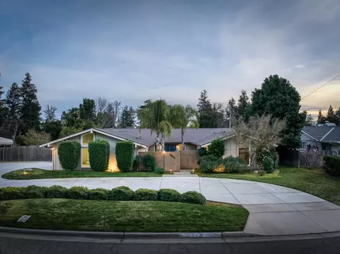 2805 W Spruce Ave, Fresno, CA 93711