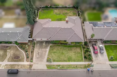 View/Area - 4948 E Townsend Ave, Fresno, CA 93727 photo 1 of 1
