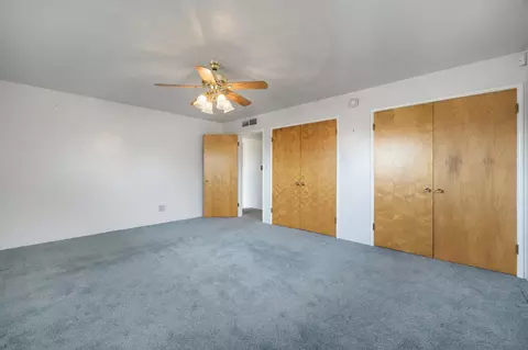 Bedroom - 4948 E Townsend Ave, Fresno, CA 93727 photo 4 of 4