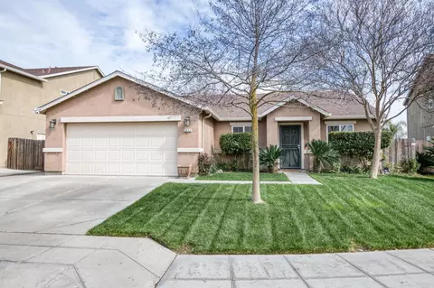 3422 N Gregory Ave, Fresno, CA 93722