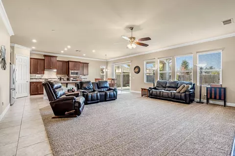 Living - 3255 Roberts Ave, Clovis, CA 93619 photo 1 of 3