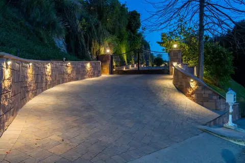 1752 Thurber Pl #CA, Burbank, CA 91501
