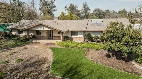 37303 Berkshire Dr, Madera, CA 93636