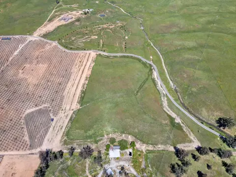 12875 Auberry Rd, Clovis, CA 93619 photo 8