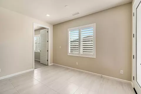 Entry Way - 642 Stone Crest Ave, Madera, CA 93636 photo 1 of 2