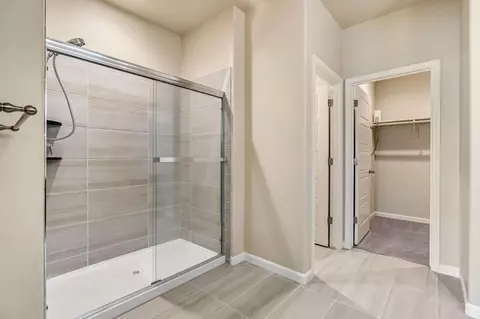 Entry Way - 642 Stone Crest Ave, Madera, CA 93636 photo 2 of 2