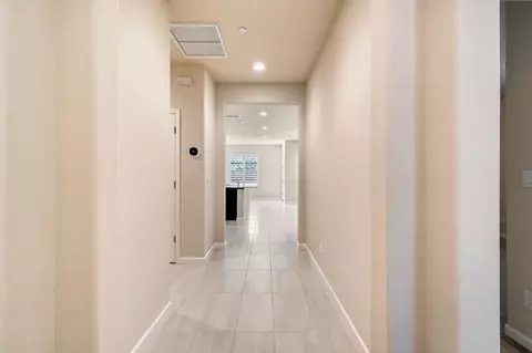 Entry Way - 642 Stone Crest Ave, Madera, CA 93636 photo 1 of 2