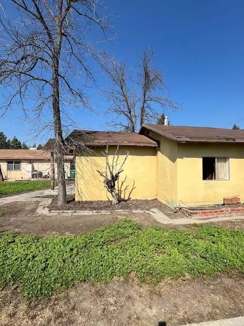 217 S 7th St, Fowler, CA 93625 photo 5