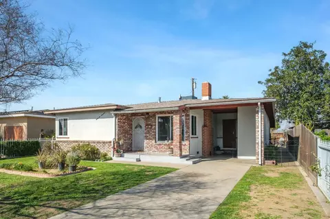 4619 El Monte Way, Fresno, CA 93702