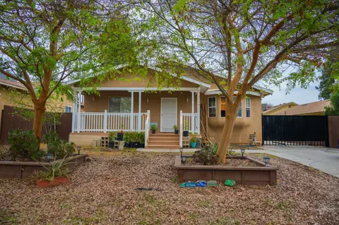 3720 W Bullard Ave, Fresno, CA 93711