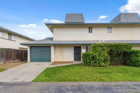 4843 N Winery Cir #101, Fresno, CA 93726