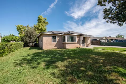 2319 E Vassar Ave, Fresno, CA 93703