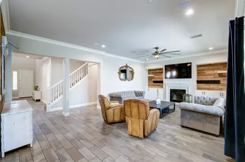 Living - 3211 Salem Ave, Clovis, CA 93619 photo 4 of 4