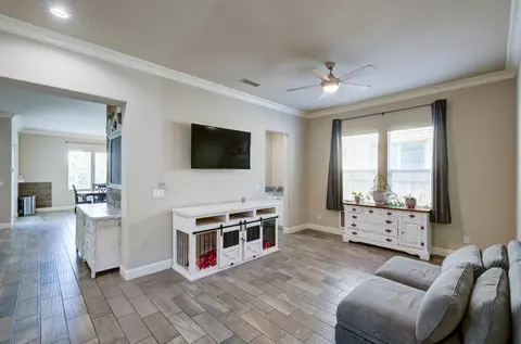 Entry Way - 3211 Salem Ave, Clovis, CA 93619 photo 1 of 3