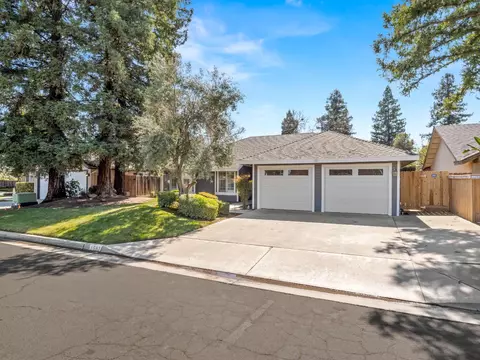 1587 E Trenton Ave, Fresno, CA 93720
