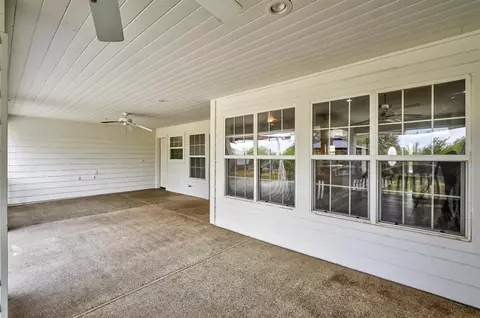 Exterior - 10277 Road 28 12, Madera, CA 93637 photo 11 of 14