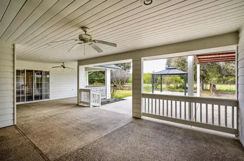 Exterior - 10277 Road 28 12, Madera, CA 93637 photo 12 of 14
