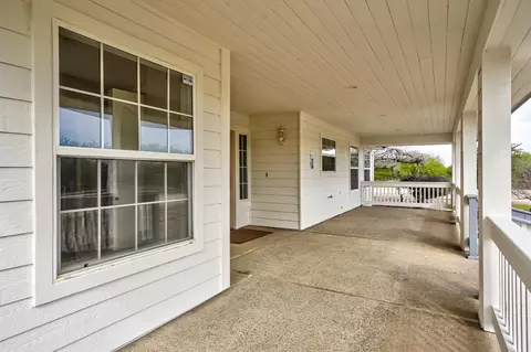 Exterior - 10277 Road 28 12, Madera, CA 93637 photo 5 of 14