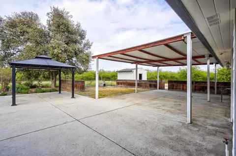Exterior - 10277 Road 28 12, Madera, CA 93637 photo 8 of 14