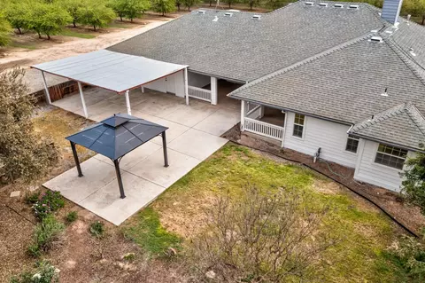 Exterior - 10277 Road 28 12, Madera, CA 93637 photo 7 of 14