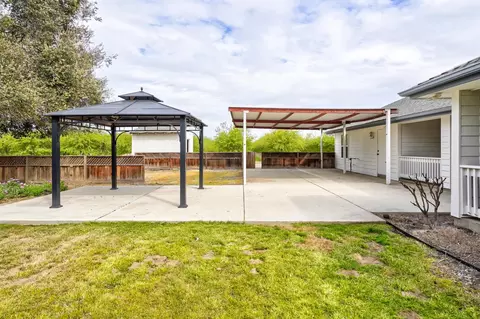 Exterior - 10277 Road 28 12, Madera, CA 93637 photo 9 of 14
