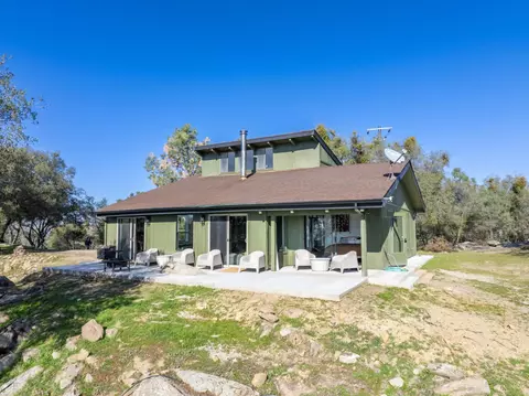 43956 Rocky Ridge Rd, Coarsegold, CA 93614
