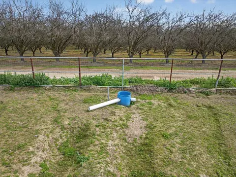 Other - 6873 20th Ave, Lemoore, CA 93245 photo 3 of 23
