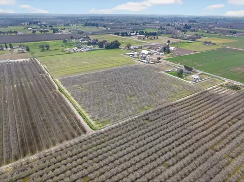 View/Area - 6873 20th Ave, Lemoore, CA 93245 photo 10 of 29