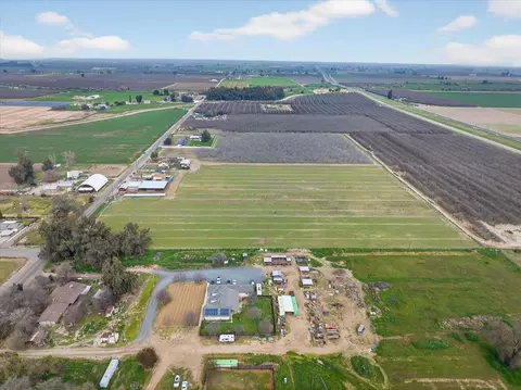 View/Area - 6873 20th Ave, Lemoore, CA 93245 photo 4 of 29