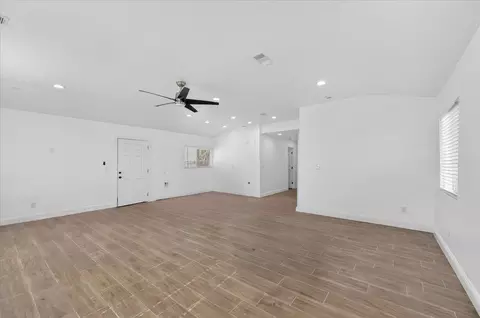 Living - 6873 20th Ave, Lemoore, CA 93245 photo 7 of 7