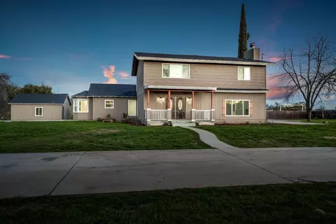28718 Auberry Rd, Prather, CA 93651