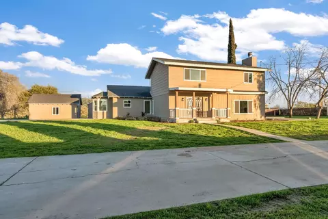 Exterior - 28718 Auberry Rd, Prather, CA 93651 photo 15 of 18