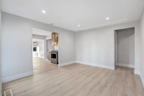 Living - 28718 Auberry Rd, Prather, CA 93651 photo 8 of 11
