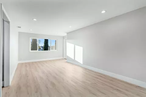 Living - 28718 Auberry Rd, Prather, CA 93651 photo 10 of 11