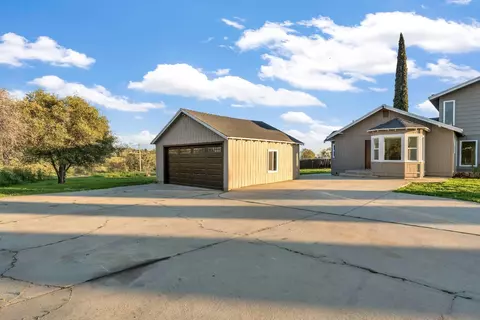 Other - 28718 Auberry Rd, Prather, CA 93651 photo 5 of 6