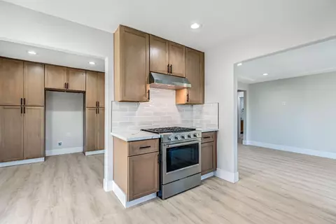 Kitchen - 28718 Auberry Rd, Prather, CA 93651 photo 5 of 5