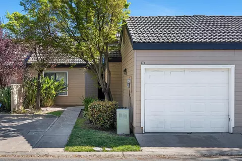 474 E Alluvial Ave #174, Fresno, CA 93720