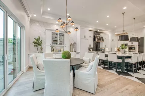 Dining - 2329 E Putter Way, Fresno, CA 93730 photo 1 of 2