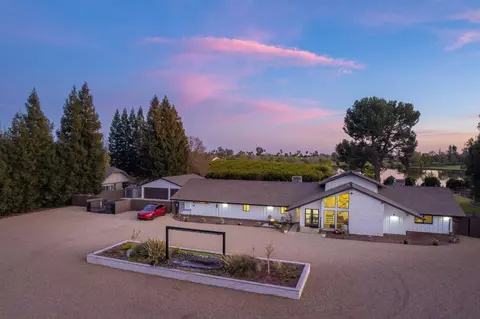 11735 E Santa Ana Ave, Clovis, CA 93619